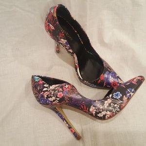 Bebe Flowered Stilletto